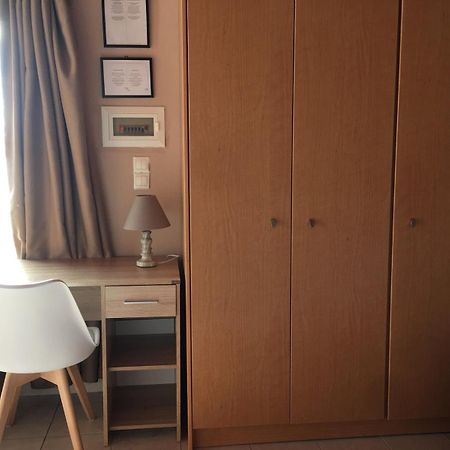 Penthouse Studio Next To The Sea Σαλαμίνα Εξωτερικό φωτογραφία
